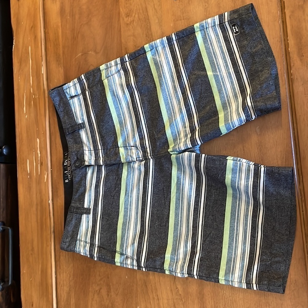 BILLABONG For Land and Water Platinum Board Shorts Size 30 - Picture 3 of 10